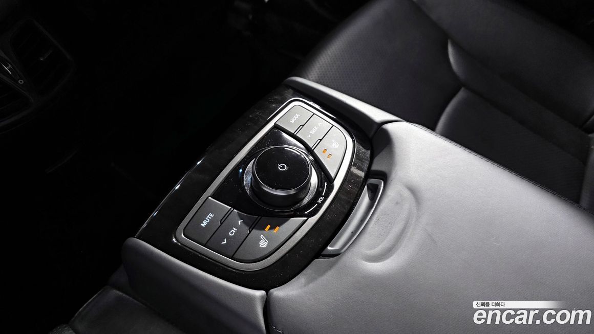 Hyundai Grandeur 2012