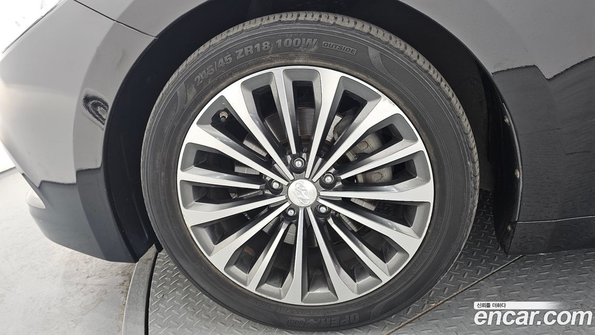 Hyundai Grandeur 2013