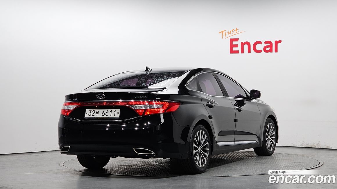 Hyundai Grandeur 2013