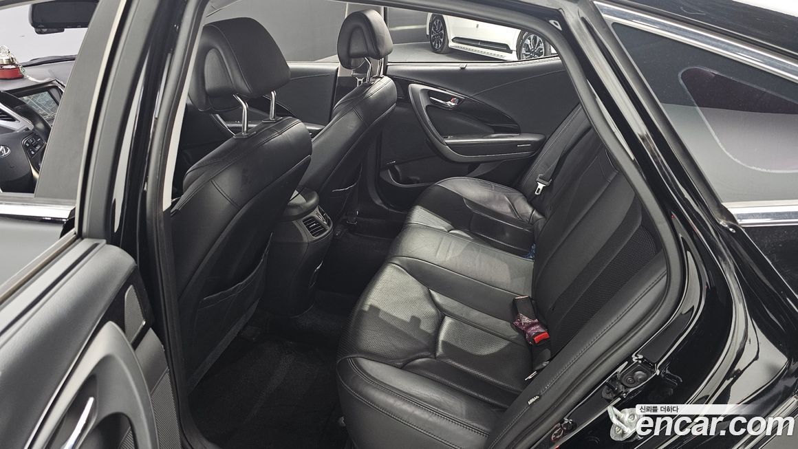 Hyundai Grandeur 2013