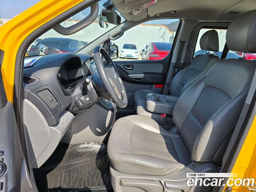 Hyundai Starex 2015