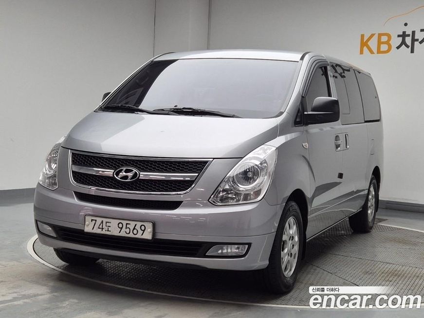 Hyundai Starex 2016