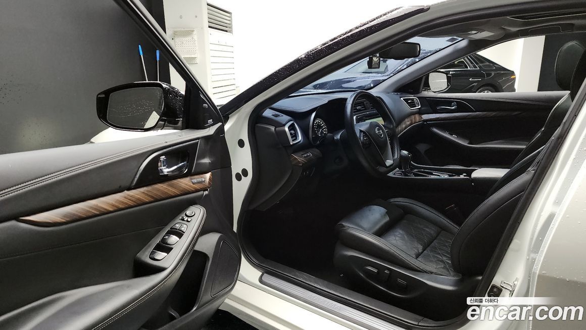 Nissan Maxima 2018