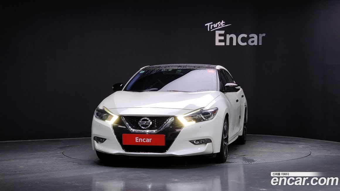 Nissan Maxima 2018