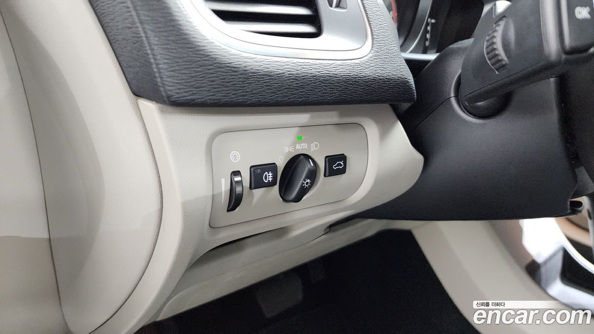 Volvo V40 2016