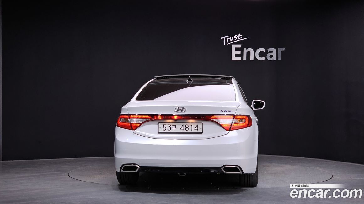 Hyundai Grandeur 2016