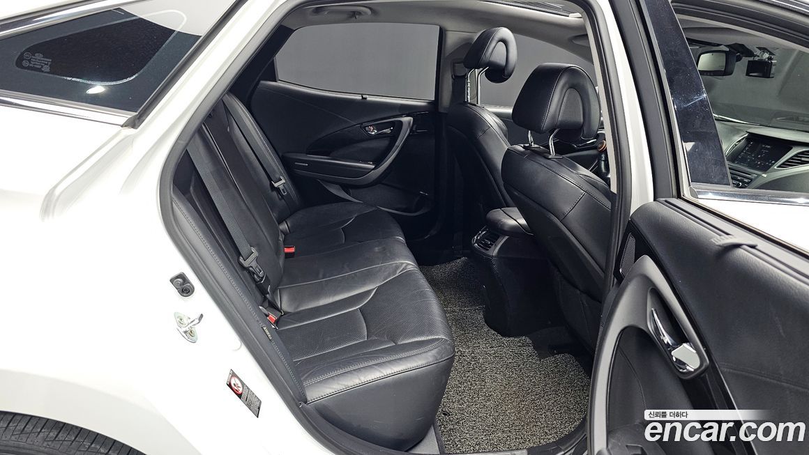 Hyundai Grandeur 2016