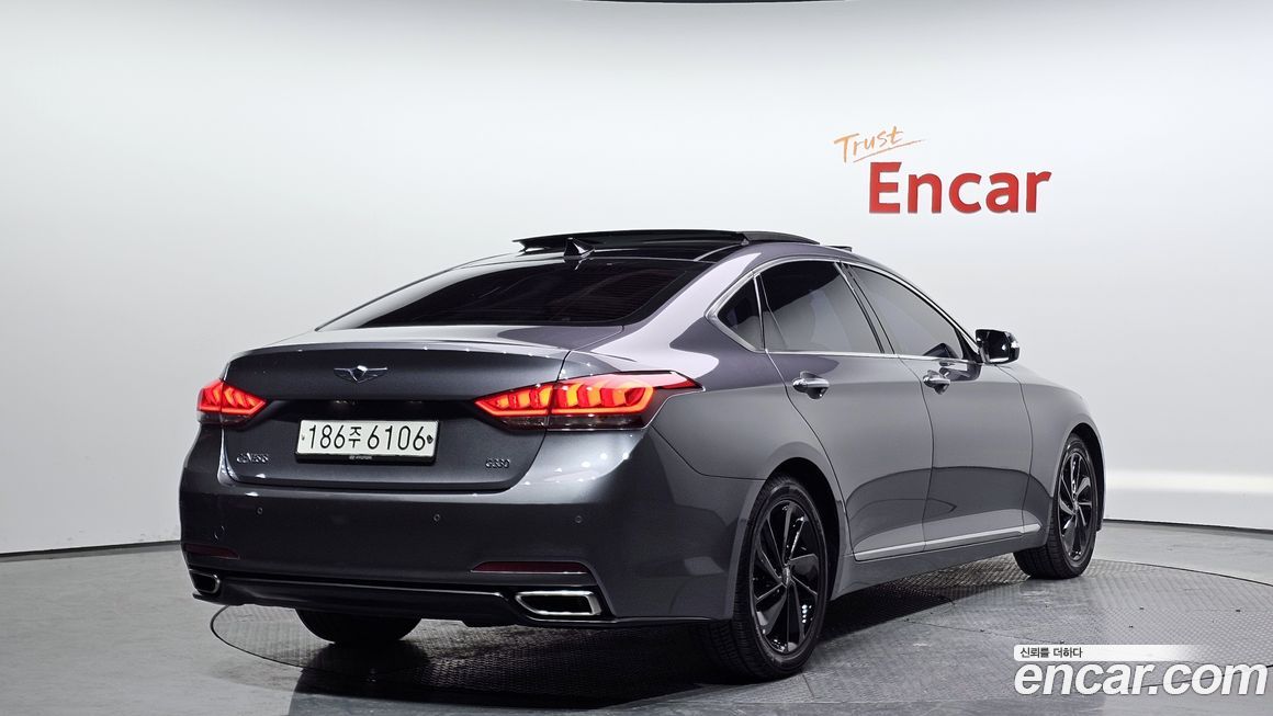 Hyundai Genesis 2016