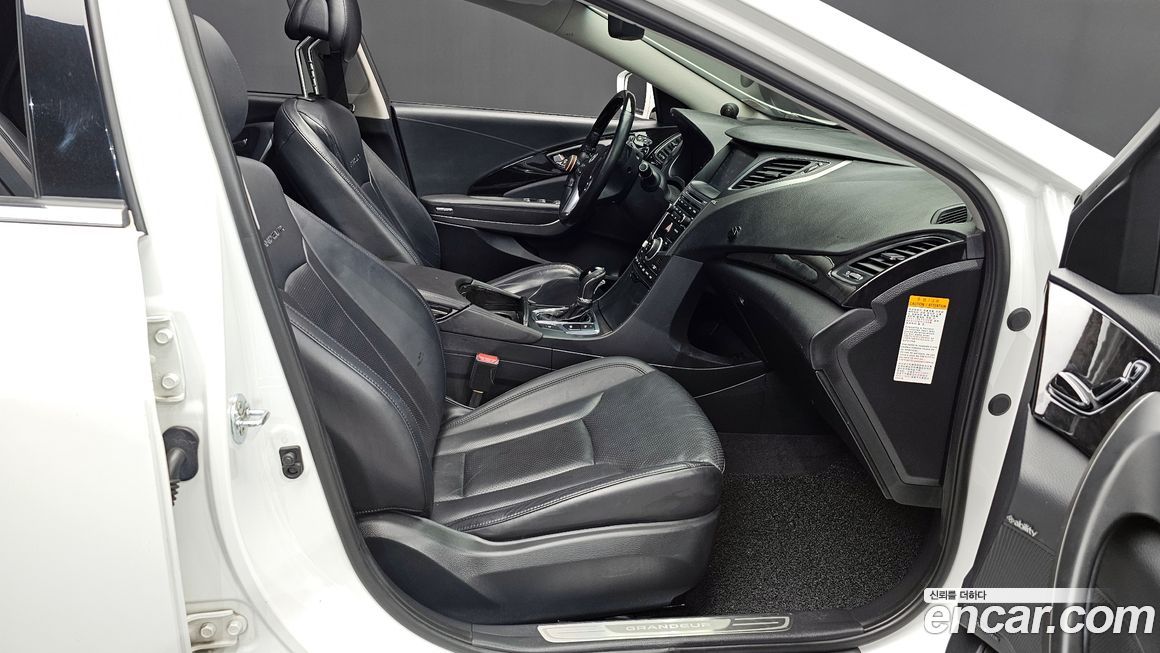 Hyundai Grandeur 2016