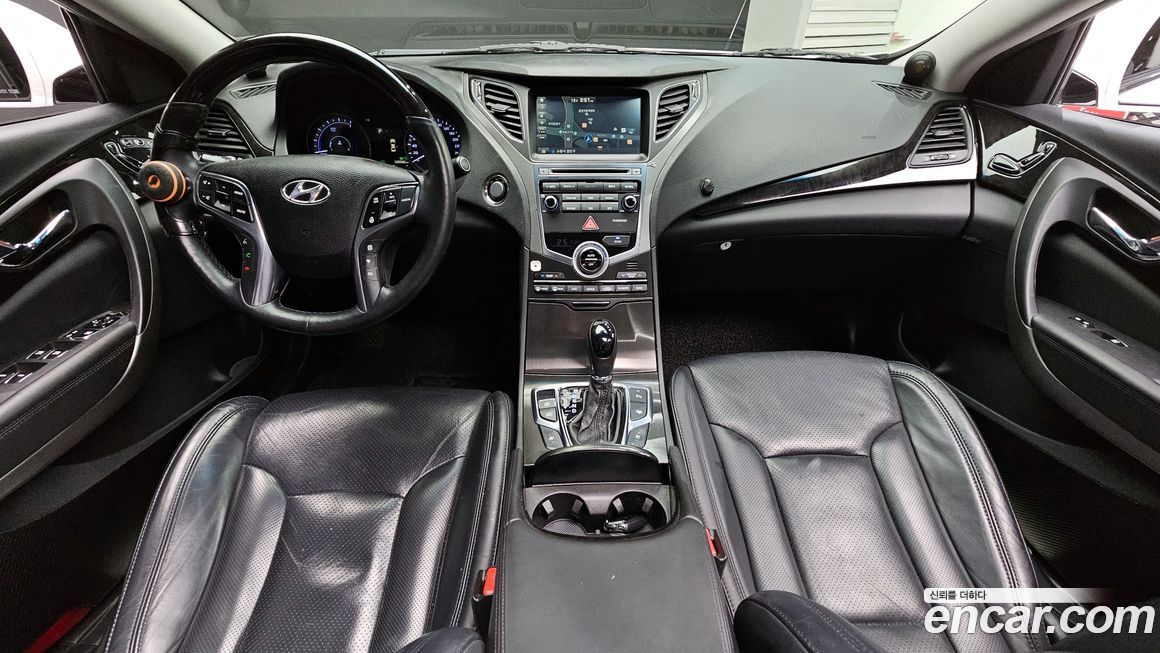 Hyundai Grandeur 2016