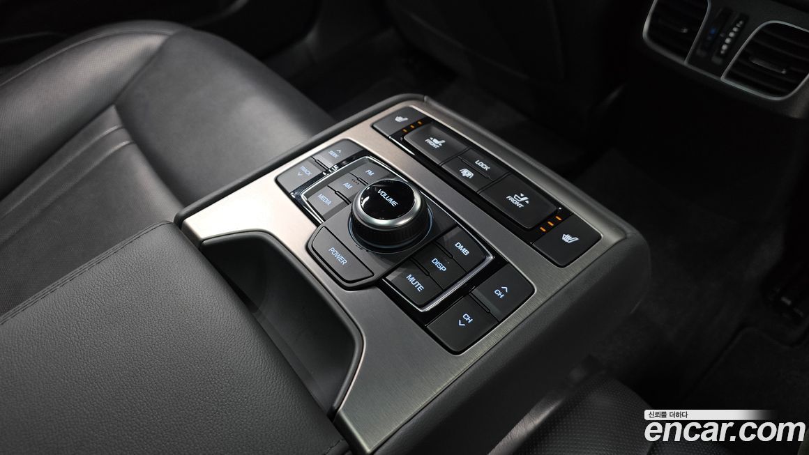 Hyundai Genesis 2014