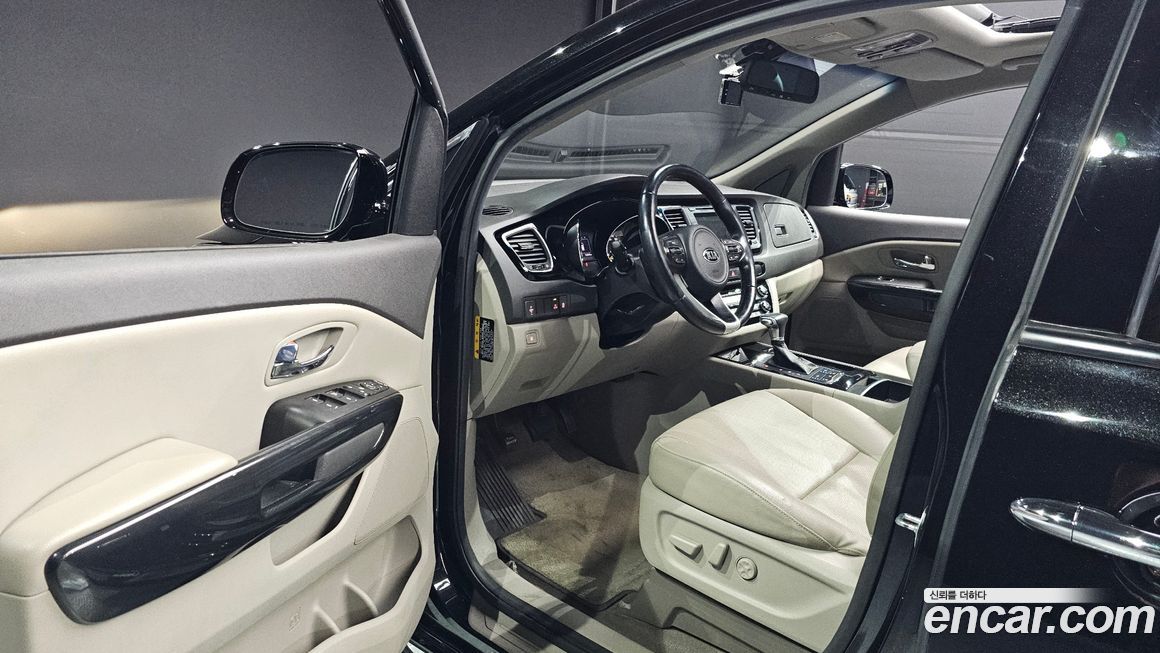Kia Canival 2017