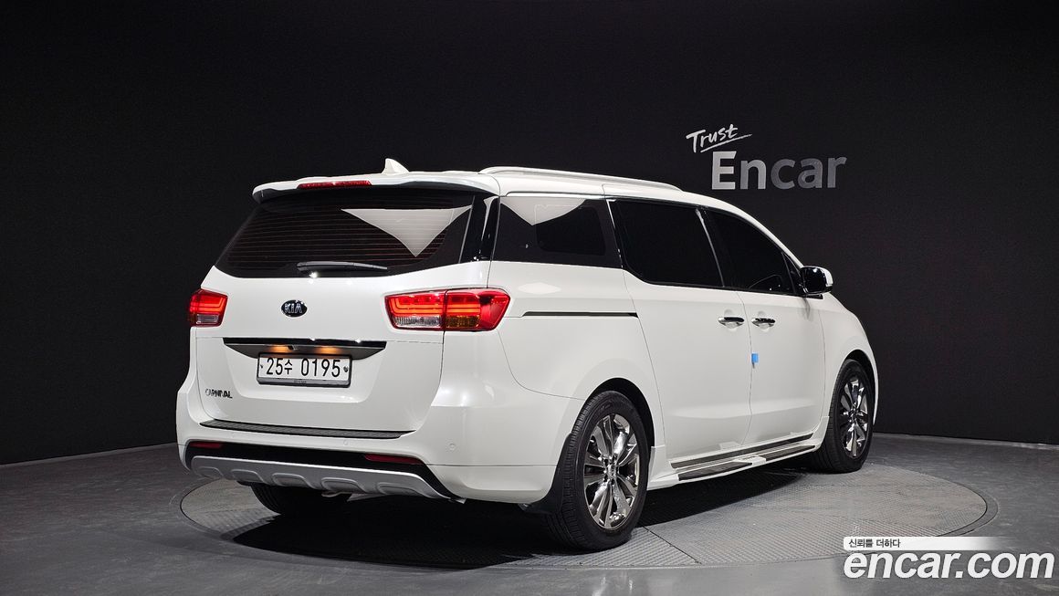 Kia Canival 2016