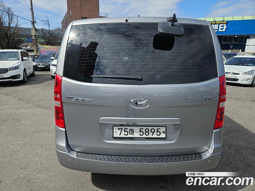 Hyundai Starex 2020