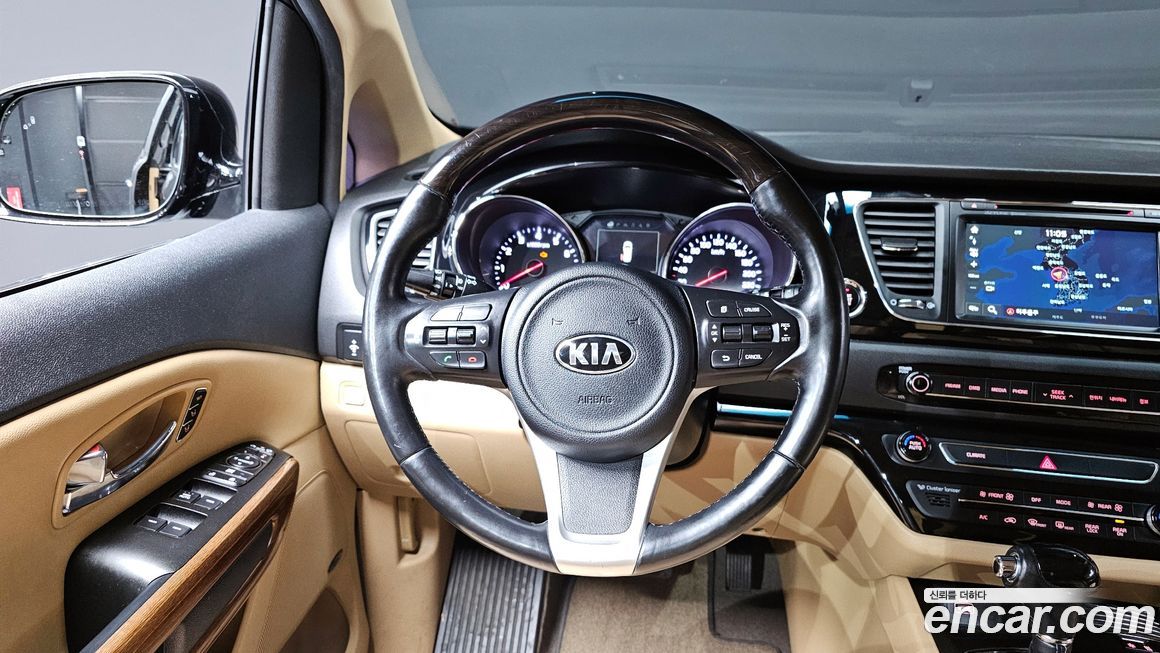 Kia Canival 2016