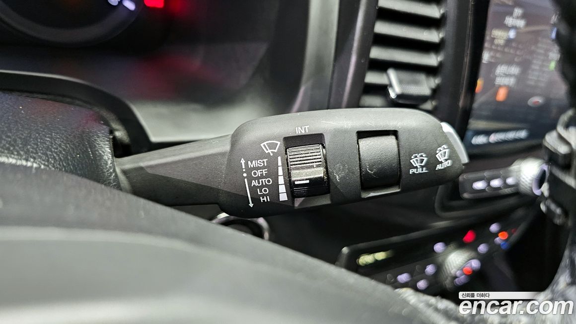 KG_Mobility_Ssangyong Rexton 2020