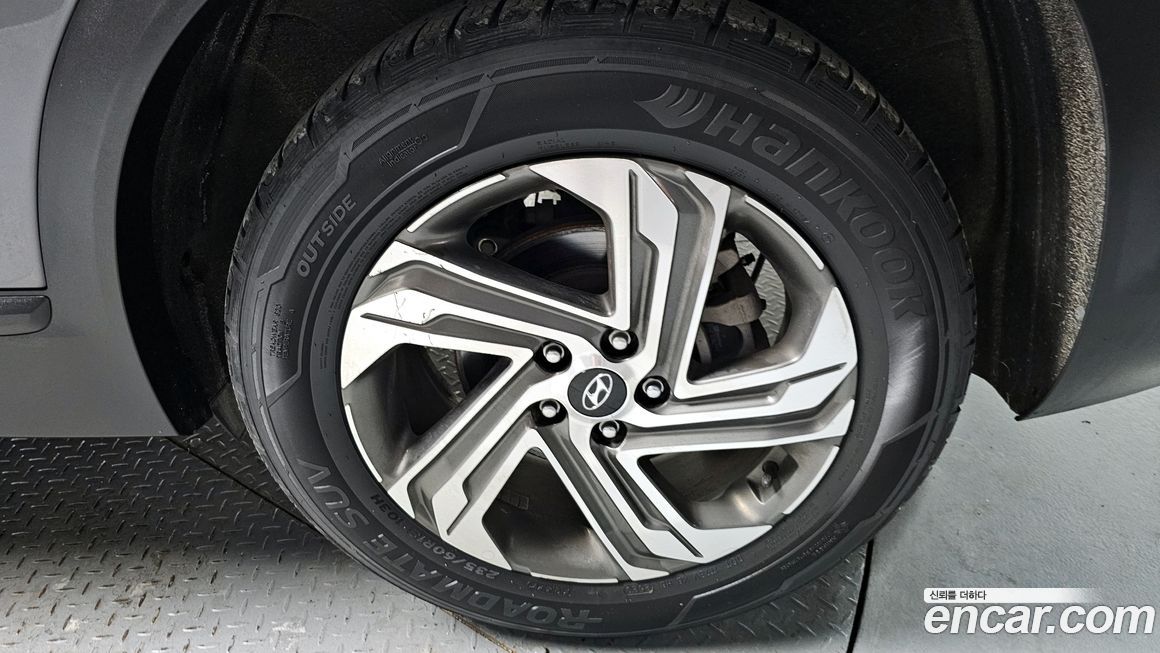 Hyundai Santafe 2022