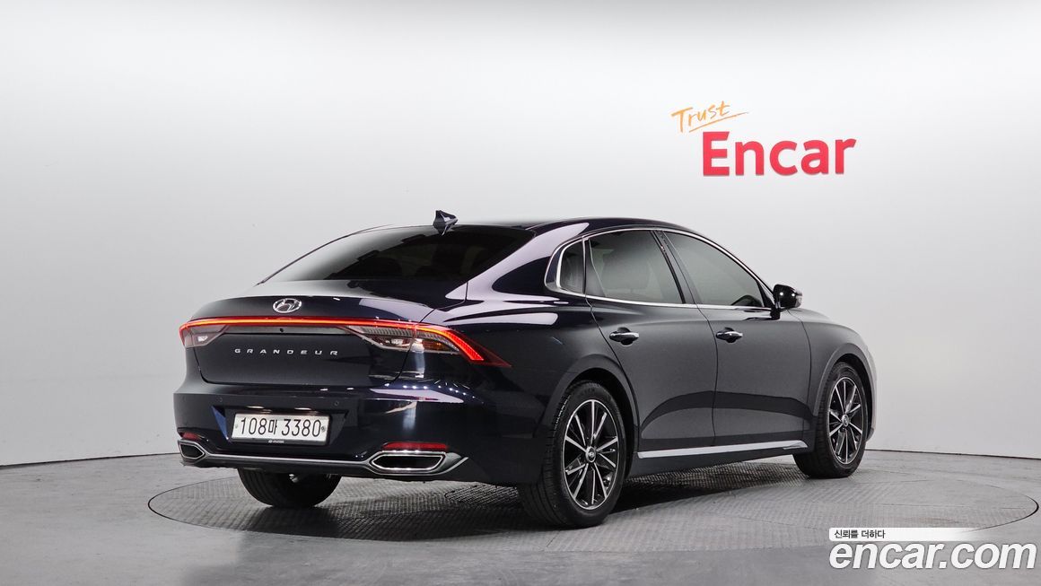 Hyundai Grandeur 2020