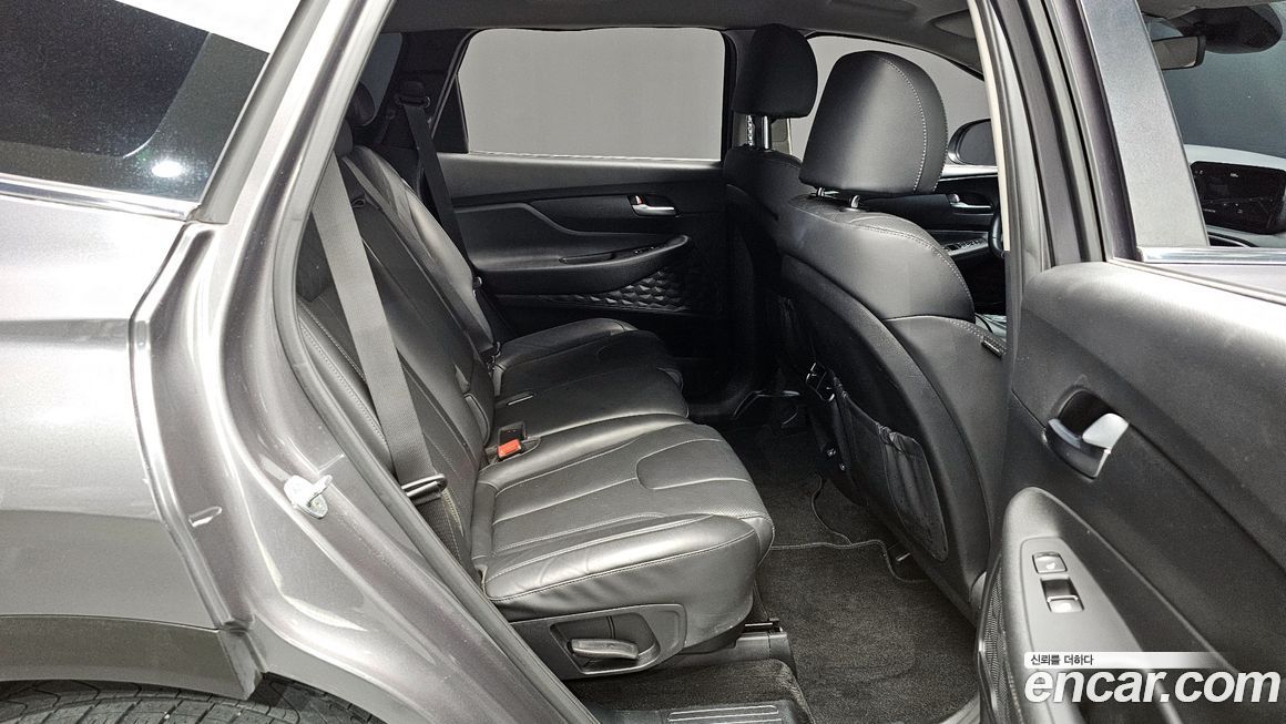 Hyundai Santafe 2022