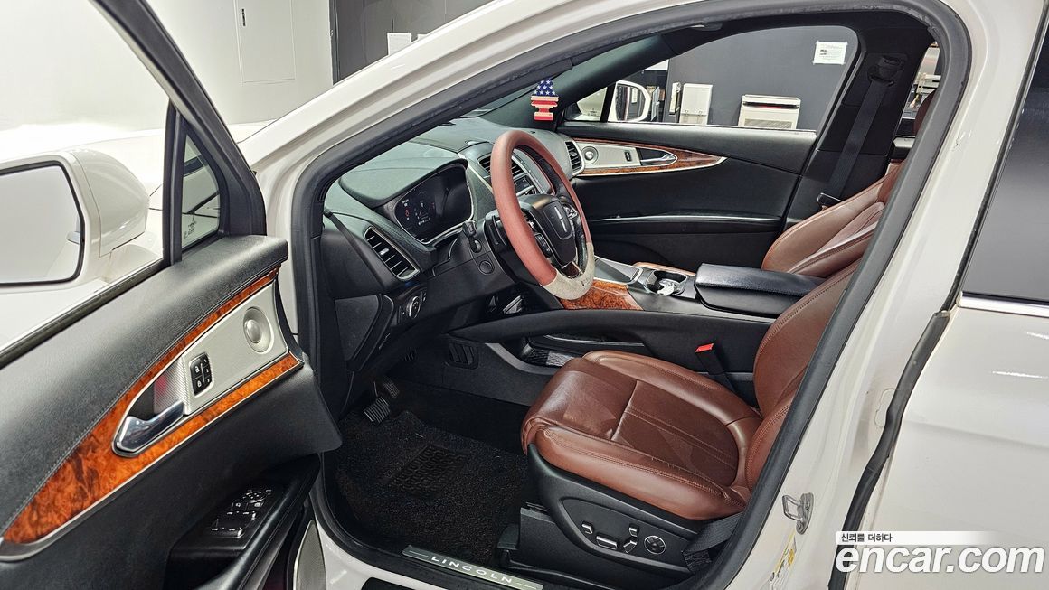 Lincoln Nautilus 2019