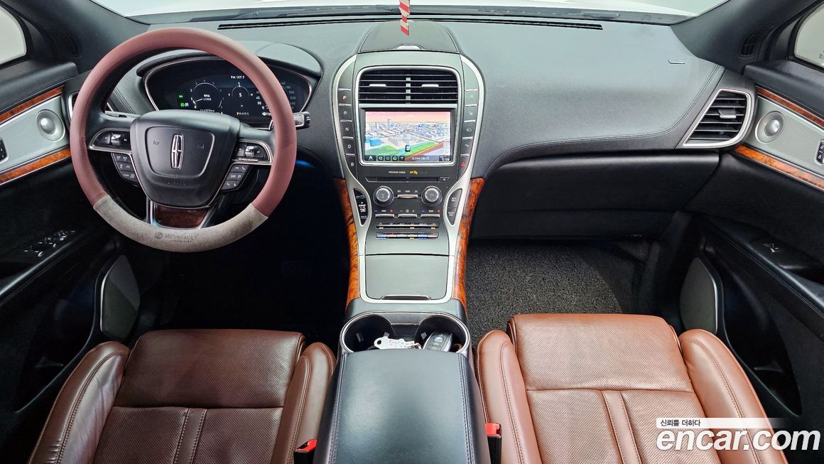 Lincoln Nautilus 2019