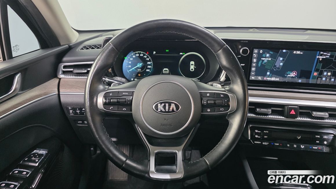 Kia K5 2021