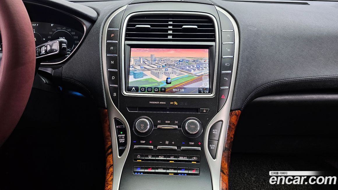 Lincoln Nautilus 2019