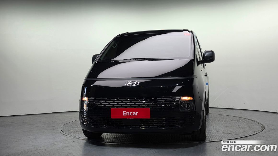 Hyundai Staria 2023