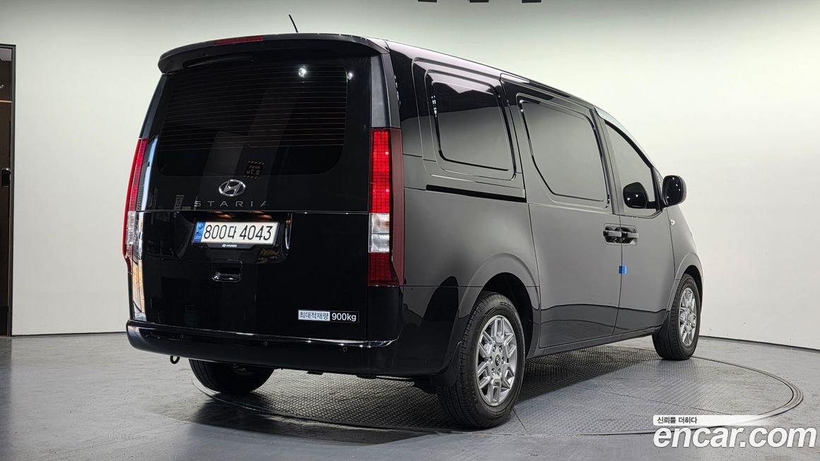 Hyundai Staria 2023