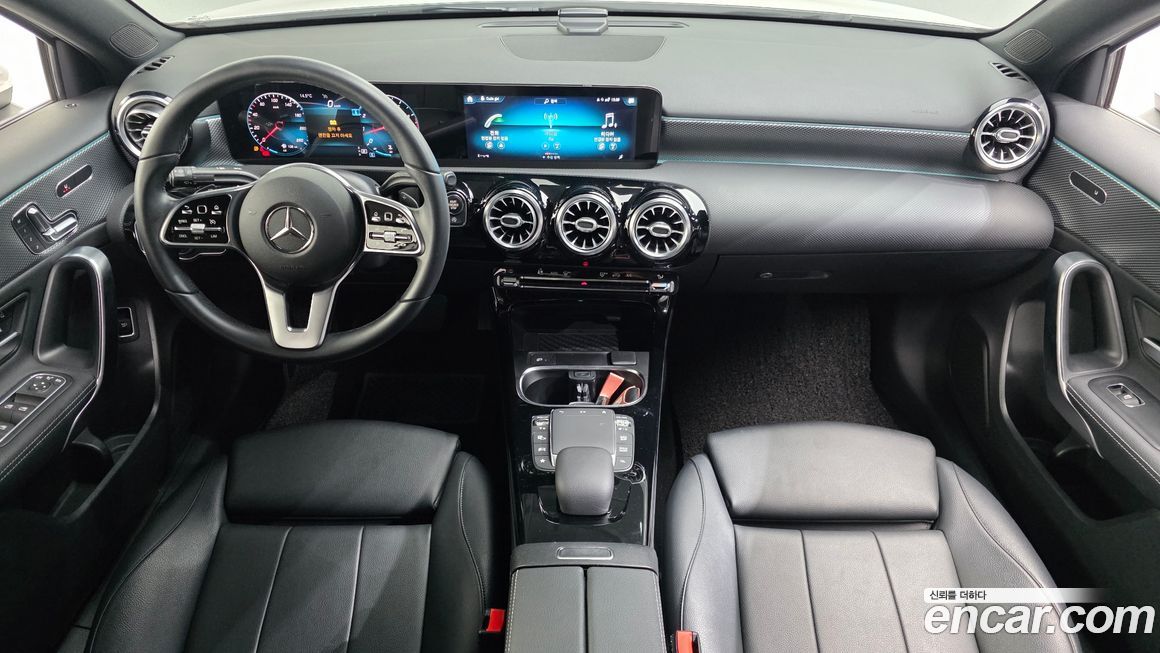 Mercedes-Benz A-Class 2021