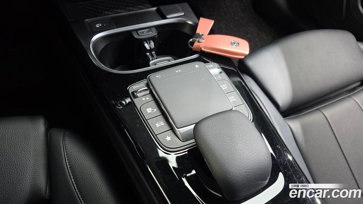 Mercedes-Benz A-Class 2021