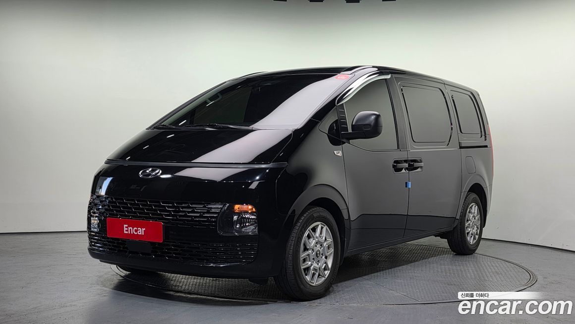 Hyundai Staria 2023