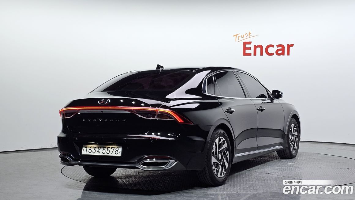 Hyundai Grandeur 2021