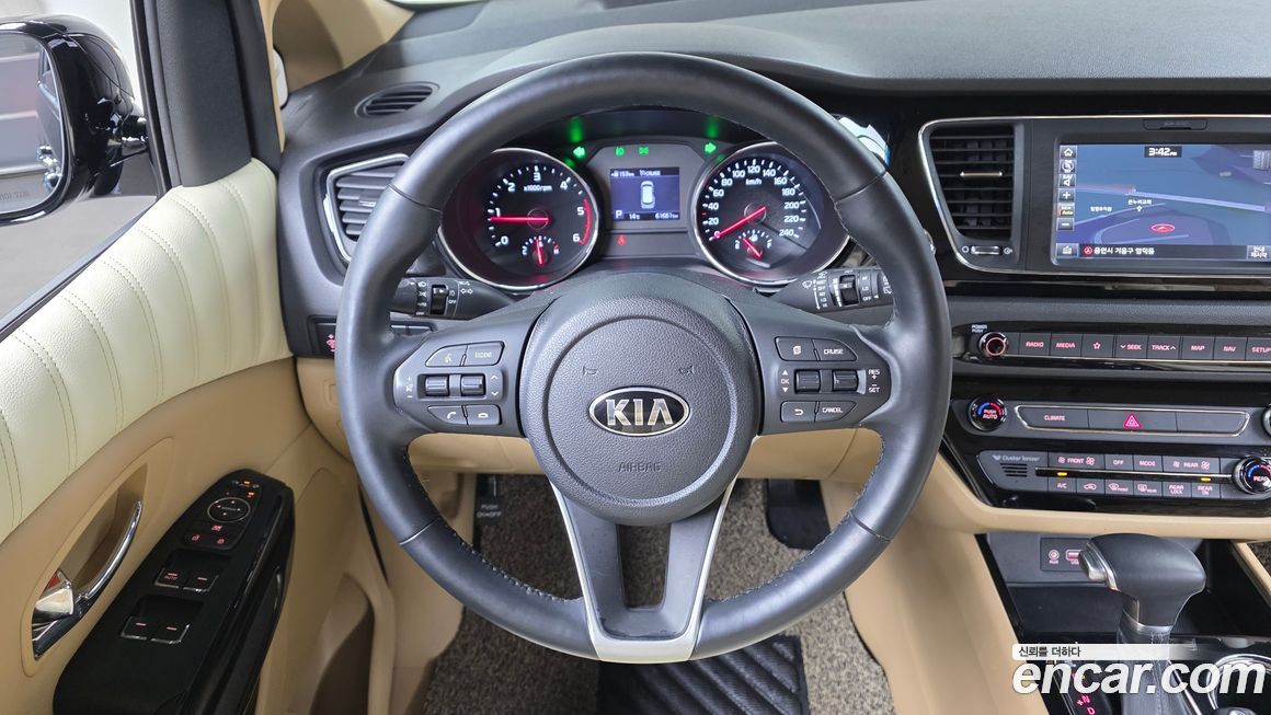 Kia Canival 2019