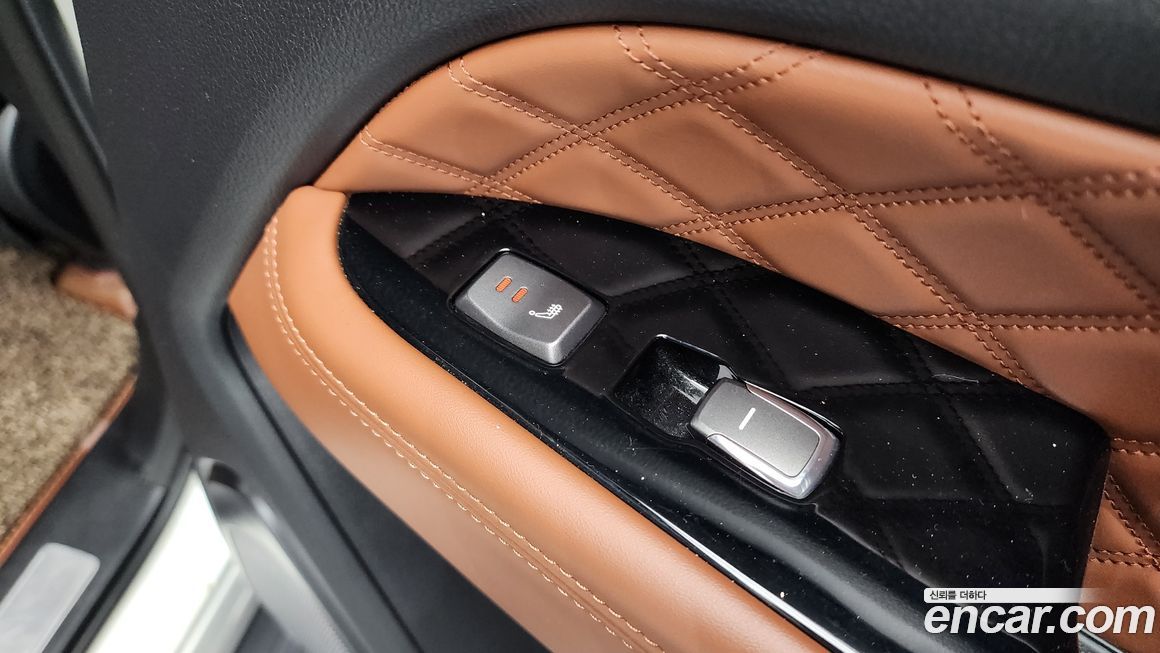 KG_Mobility_Ssangyong Rexton 2020