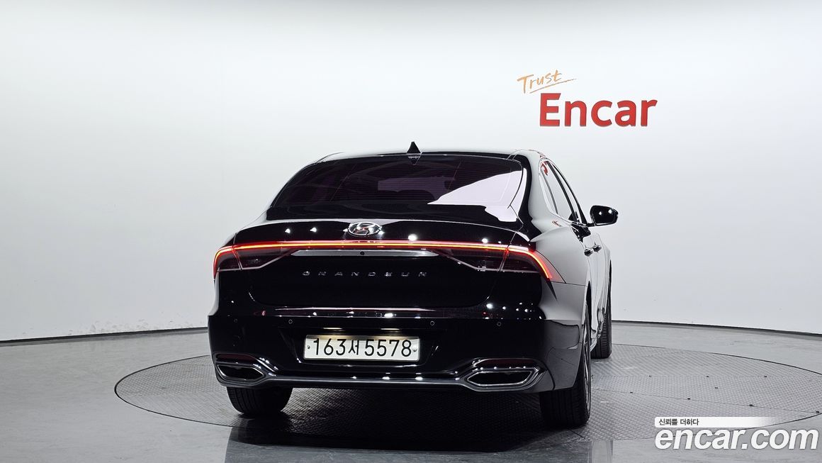 Hyundai Grandeur 2021