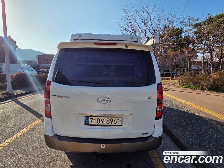 Hyundai Starex 2016