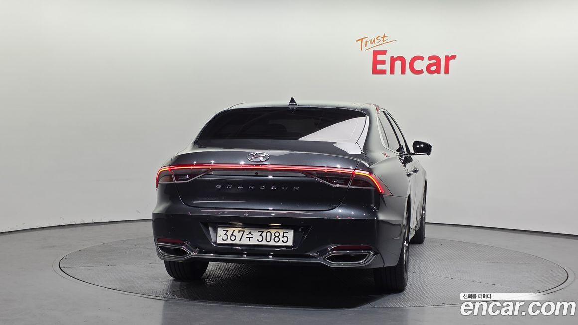 Hyundai Grandeur 2022