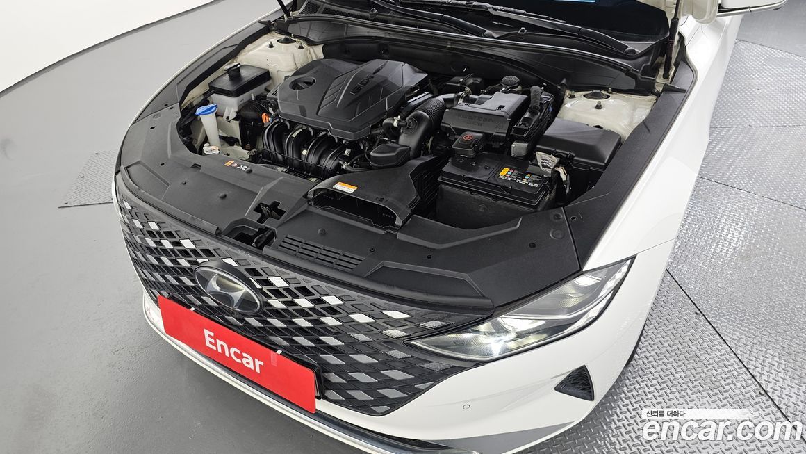 Hyundai Grandeur 2022