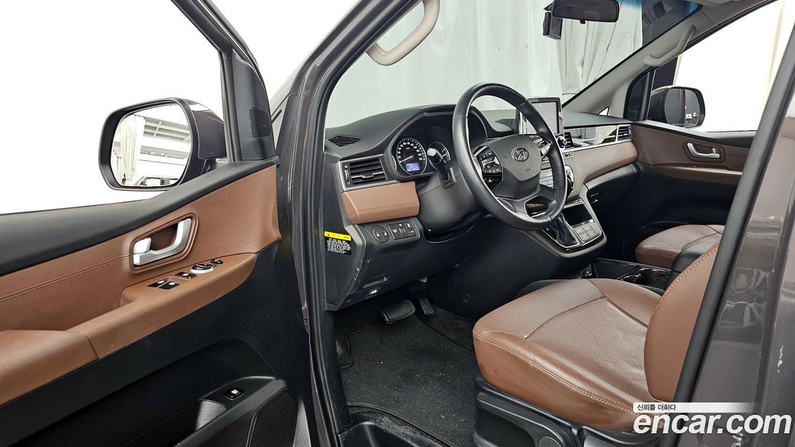 Hyundai Starex 2019