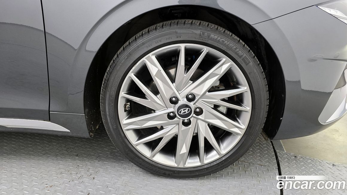 Hyundai Grandeur 2020