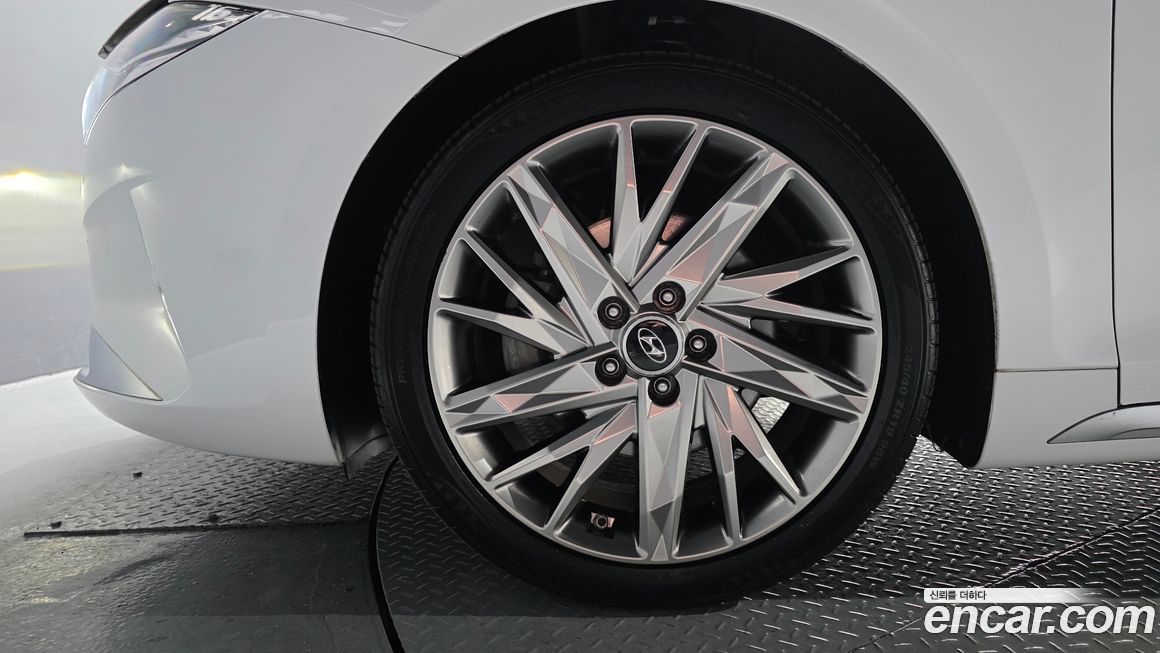 Hyundai Grandeur 2020