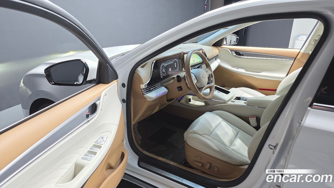 Hyundai Grandeur 2020