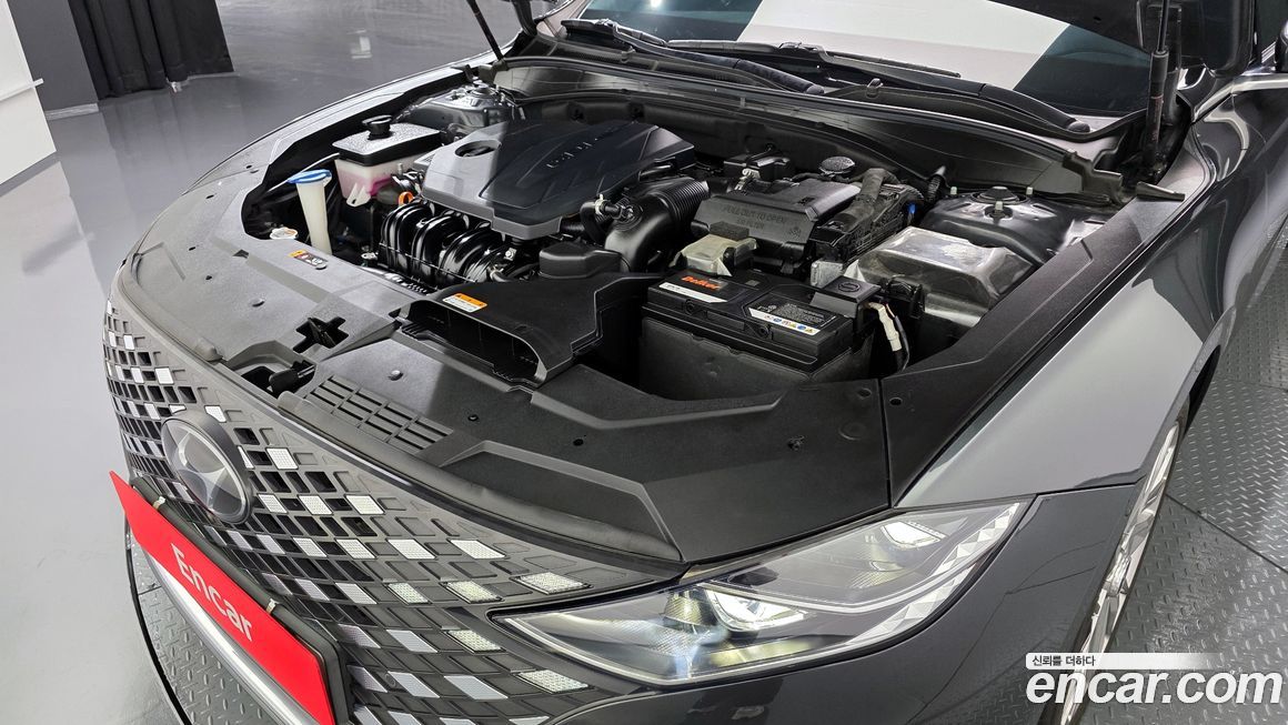 Hyundai Grandeur 2021