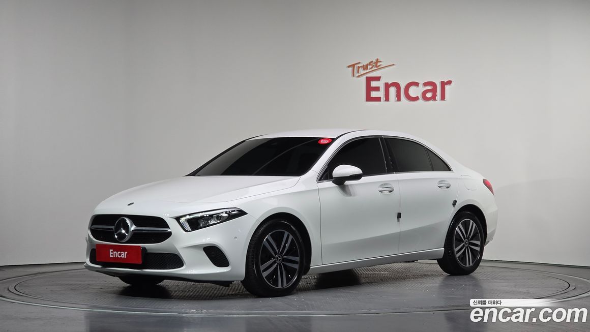 Mercedes-Benz A-Class 2023