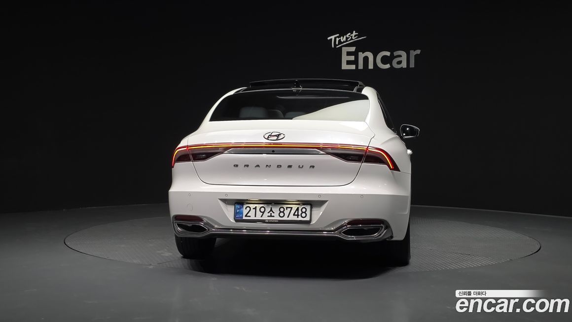 Hyundai Grandeur 2022