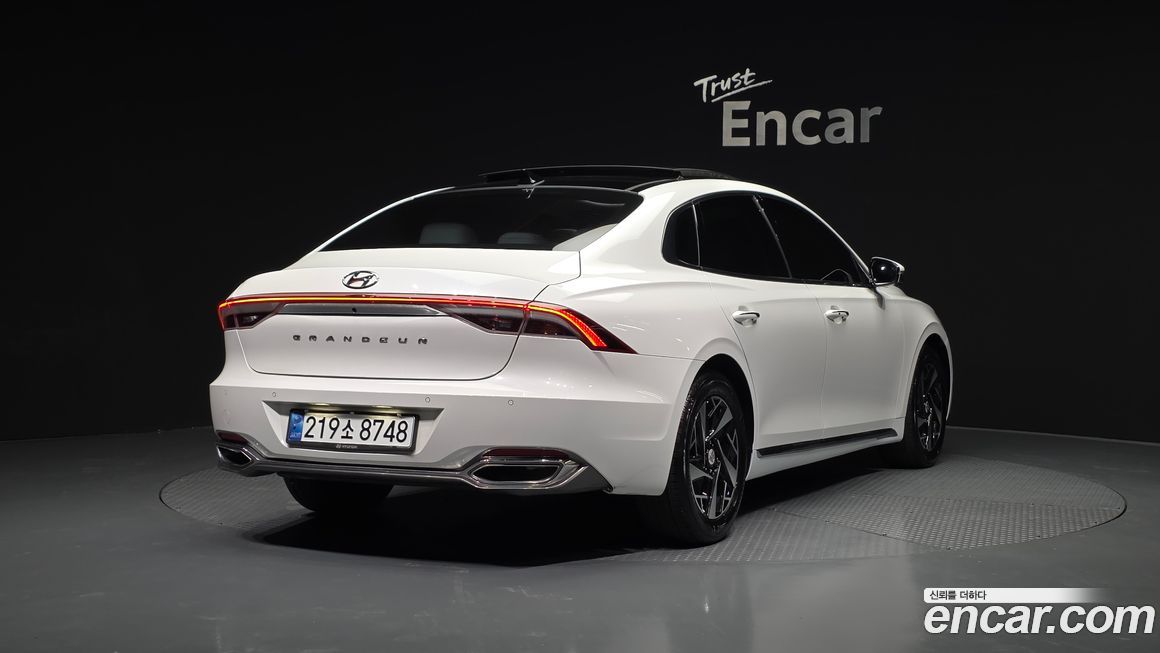 Hyundai Grandeur 2022