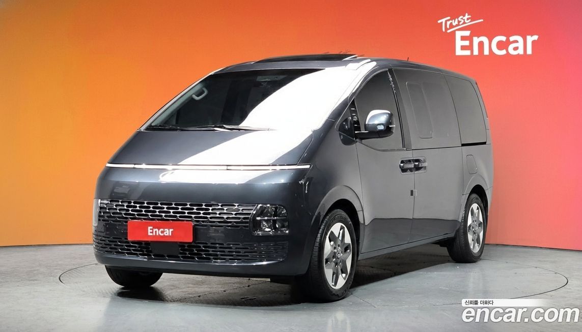 Hyundai Staria 2025
