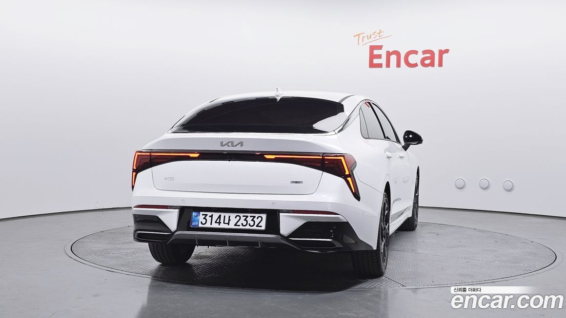 Kia K5 2026
