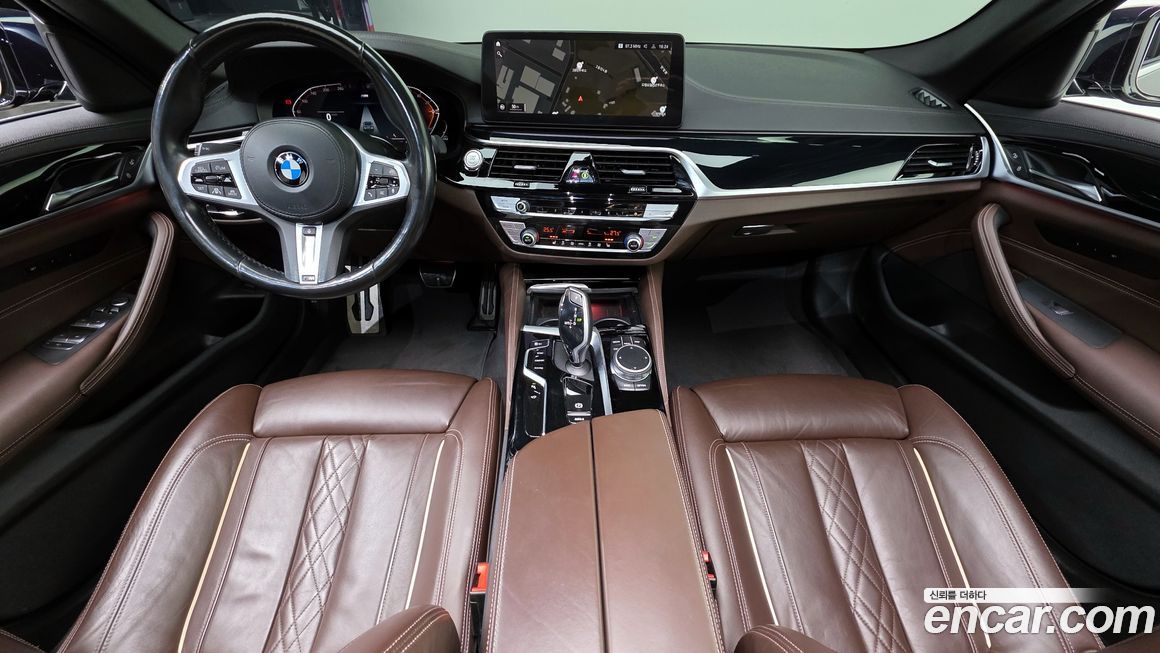BMW 5-Series 2021